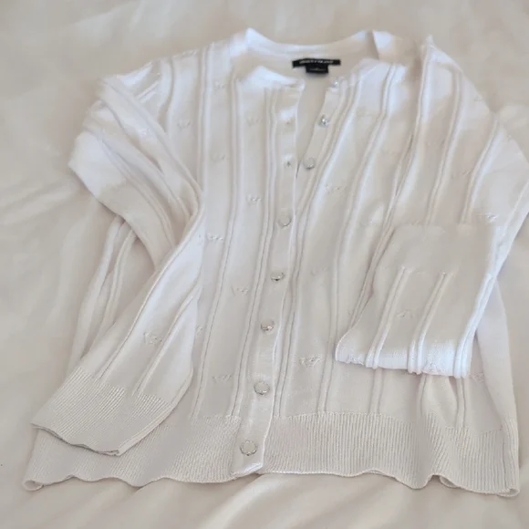 Women's White Ribbed Button-Front Cardigan - Picture 1 of 7